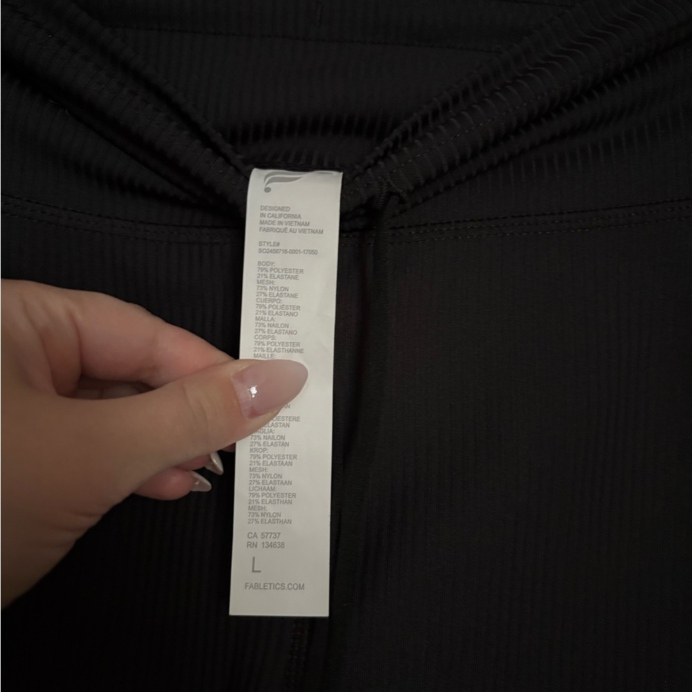 Fabletics Oasis Rib High-Rise 6” Shorts - Picture 5 of 7